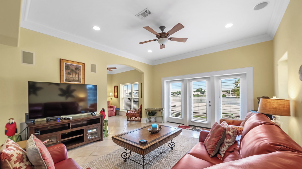 Photo of Livingroom in Sunset Pass