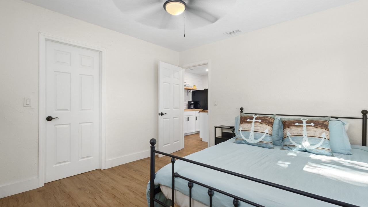 Photo of Bedroom in River District