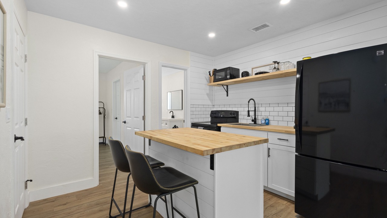 Photo of Kitchen in River District