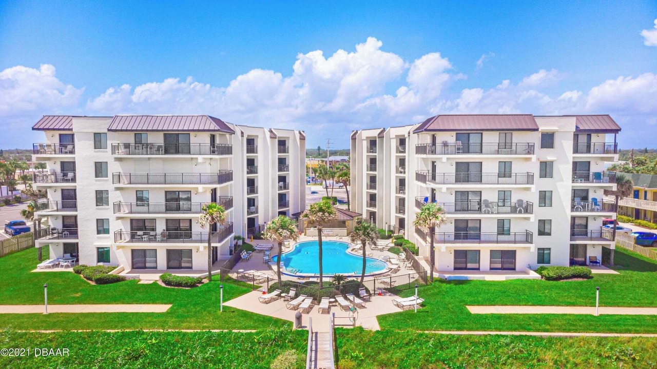 Photo of Outdoor in Seawinds Condo