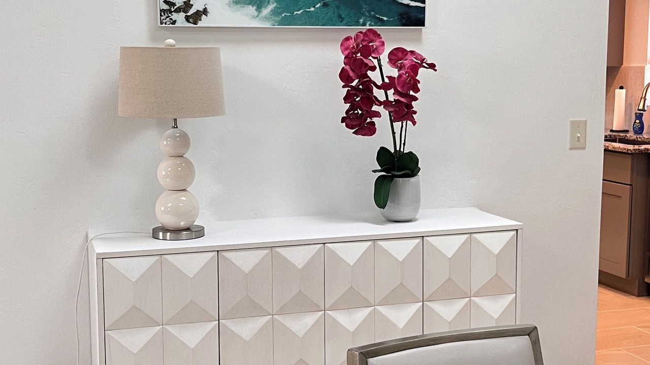 Photo of Livingroom in Avalon by the Sea