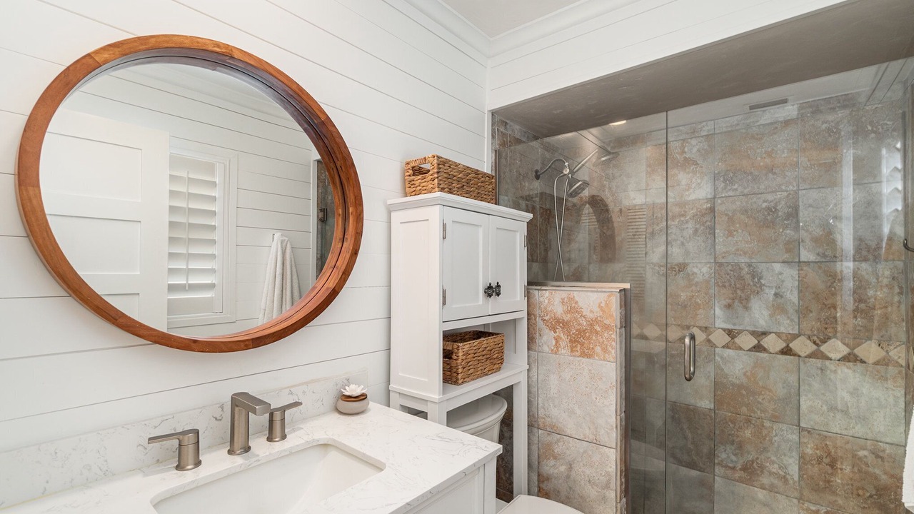 Photo of Bathroom in Iona