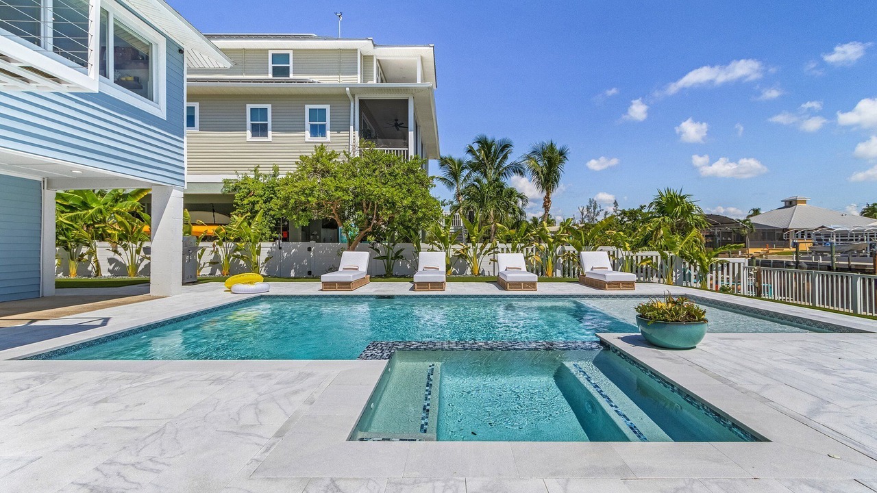 Photo of Outdoor in Saint James City
