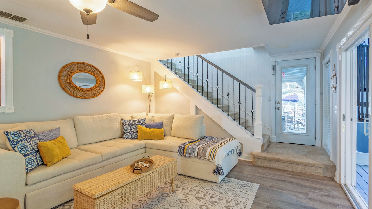 Photo of Livingroom in Dunnellon