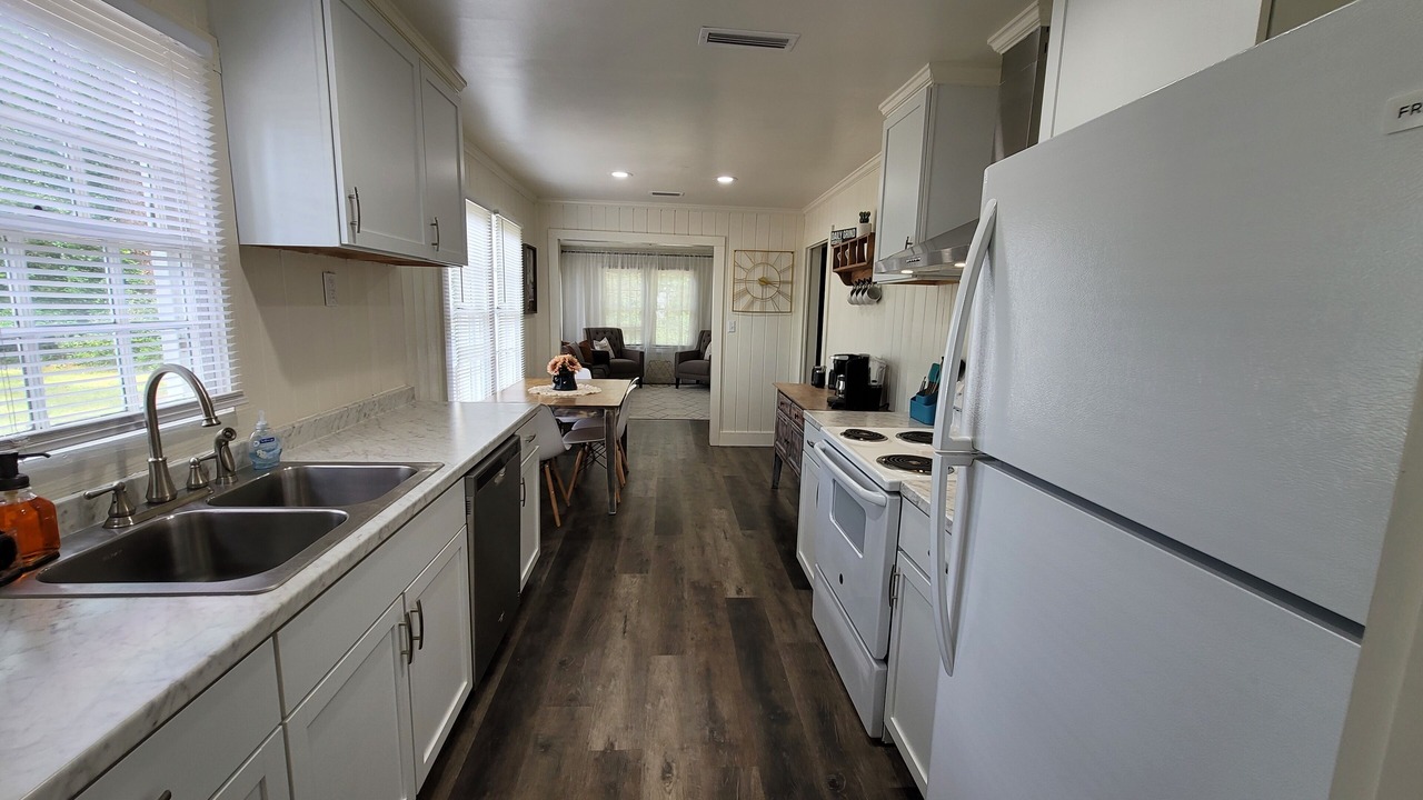 Photo of Kitchen in Enterprise