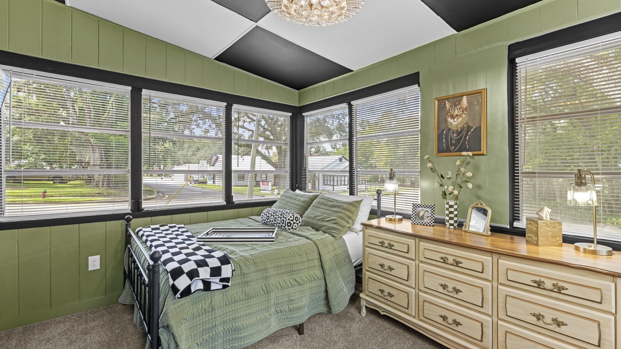 Photo of Bedroom in Brooksville