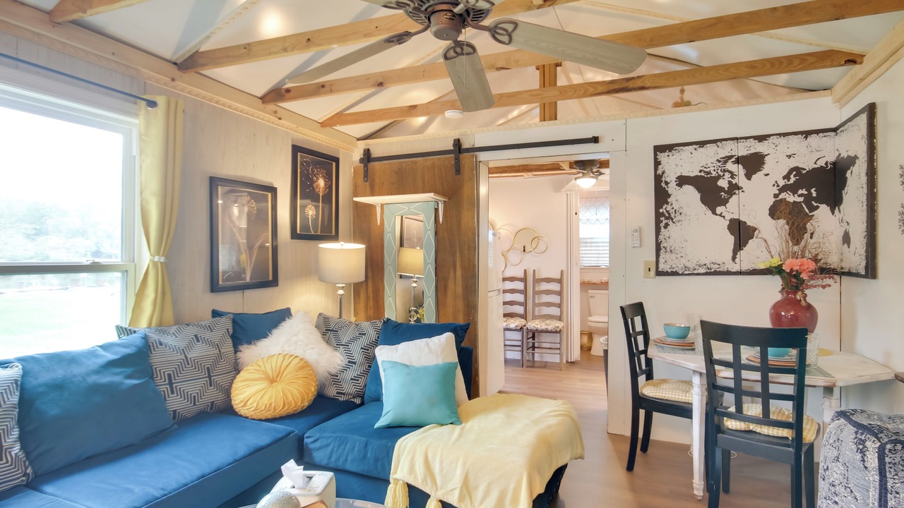 Photo of Livingroom in Waterloo