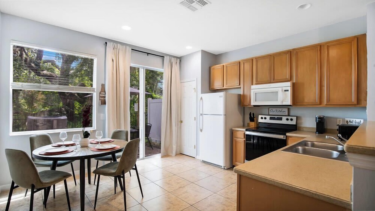 Photo of Kitchen in Crestwynd Bay
