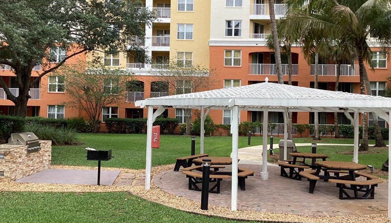 Photo of Outdoor in Weston