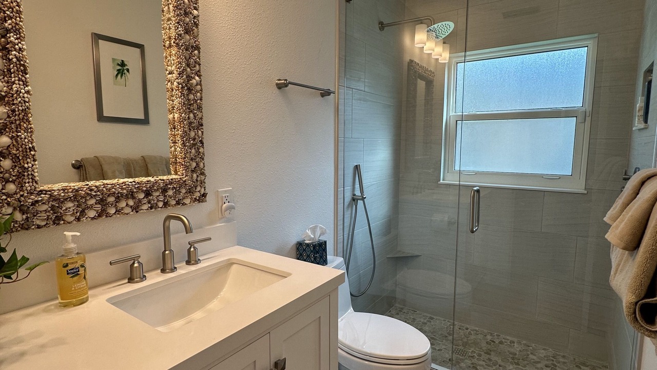 Photo of Bathroom in Hudson