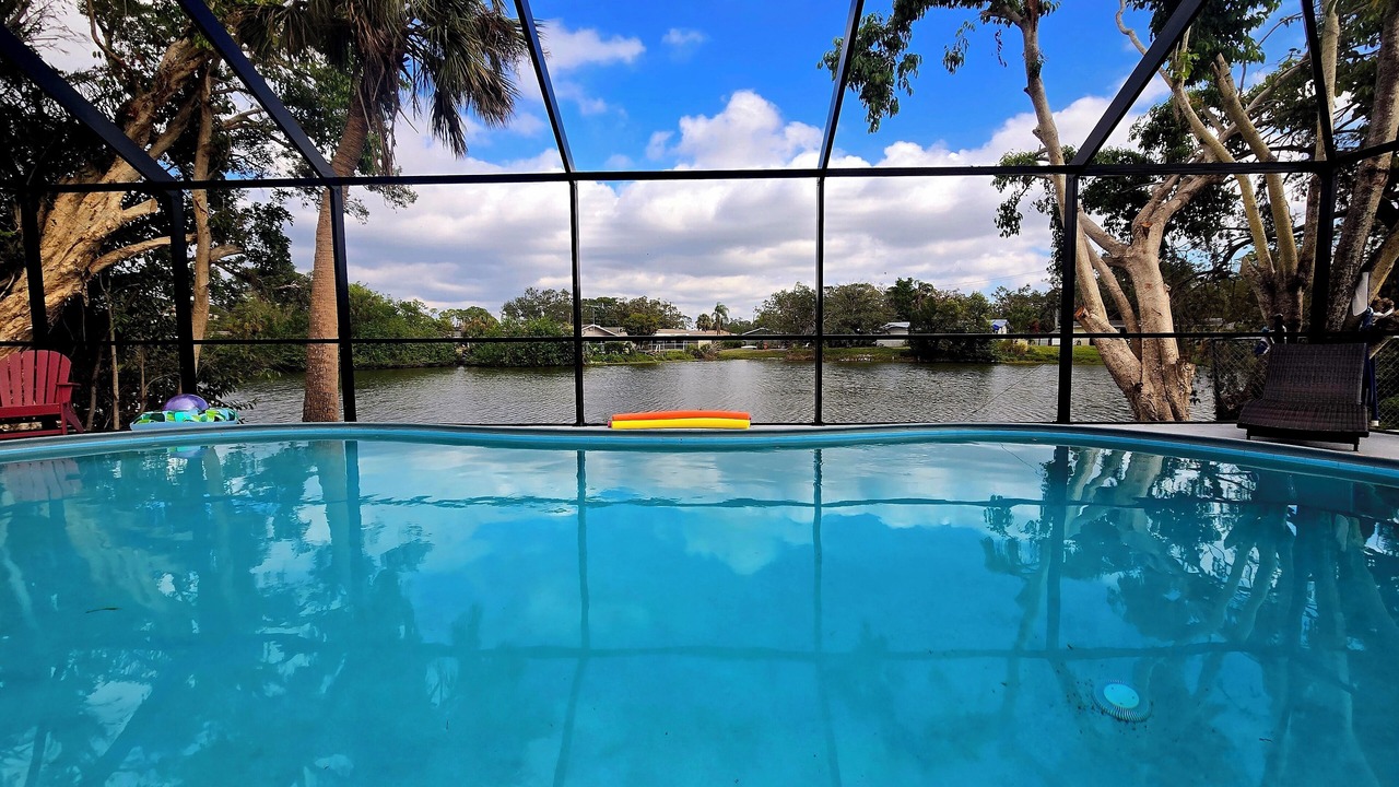 Photo of Outdoor in Gulf Gate Estates