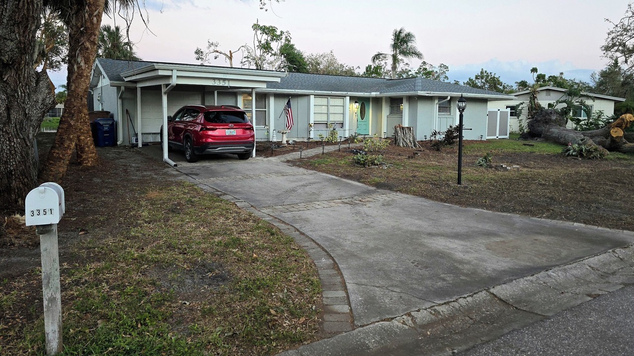 Photo of Outdoor in Gulf Gate Estates