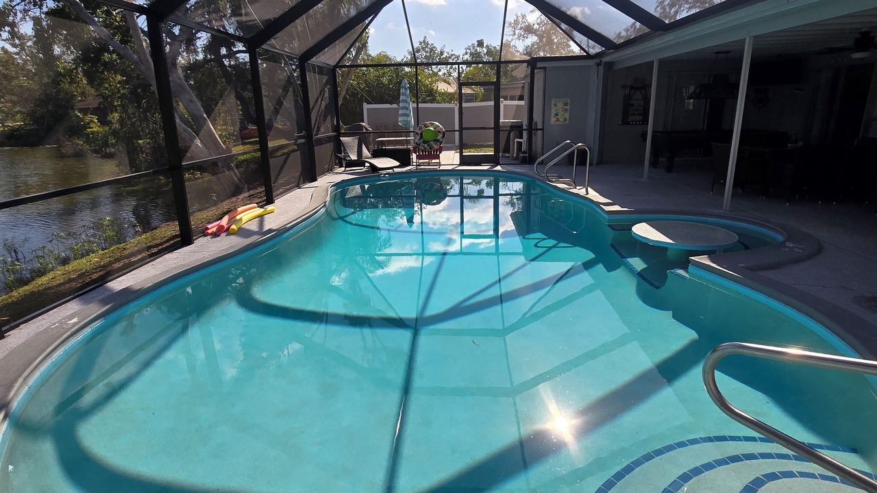 Photo of Outdoor in Gulf Gate Estates