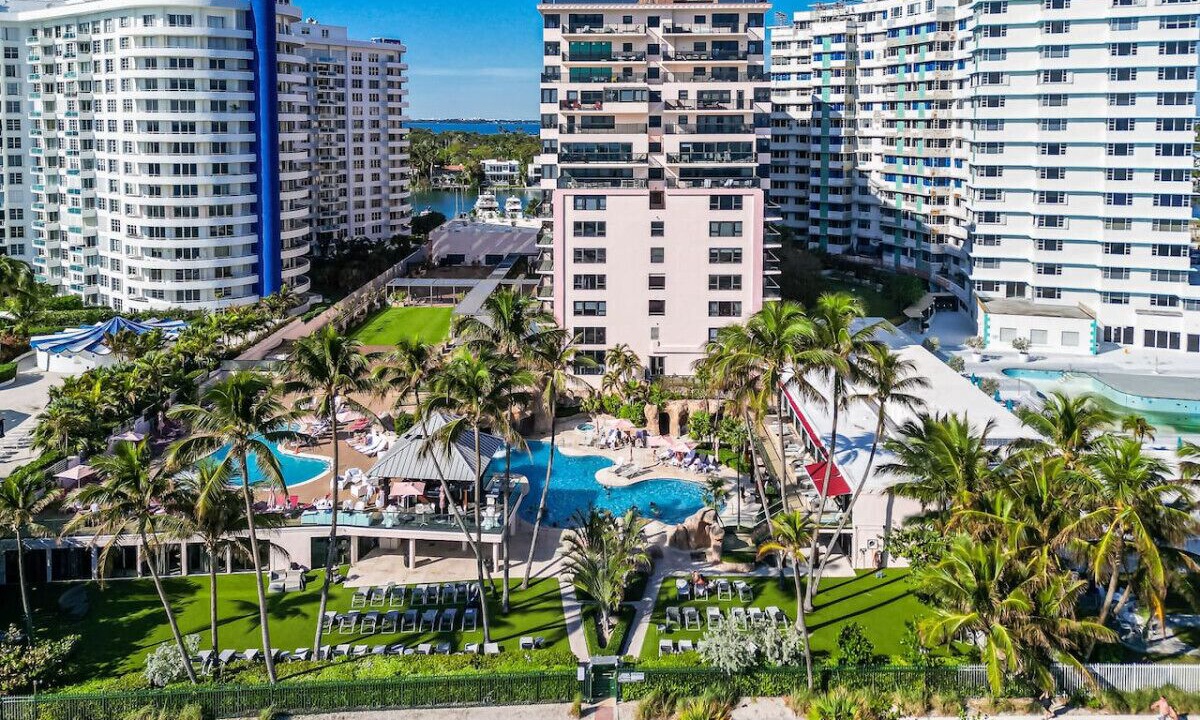 Photo of Outdoor in Mid Beach