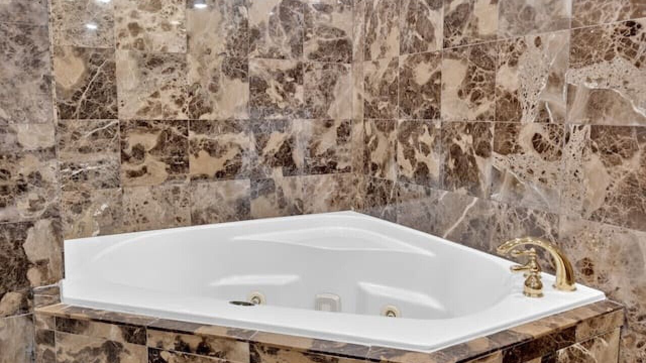 Photo of Bathroom in Mid Beach