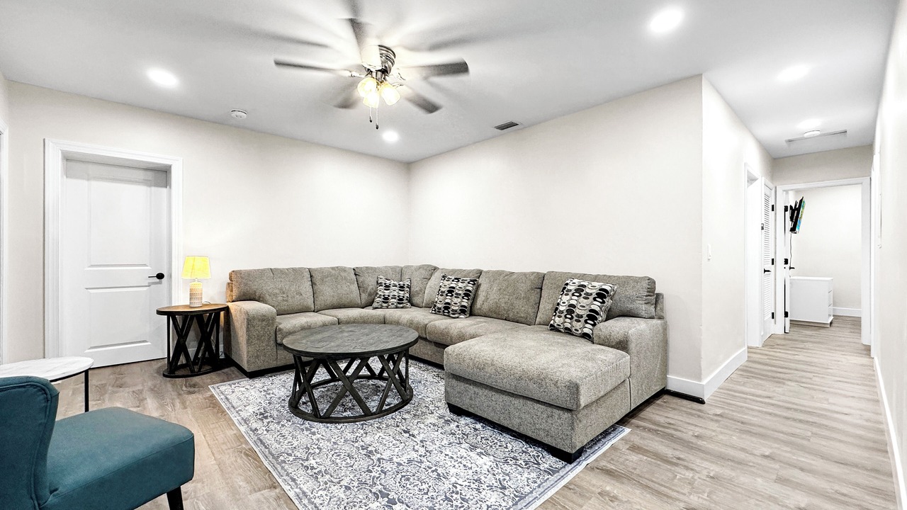 Photo of Livingroom in Lantana