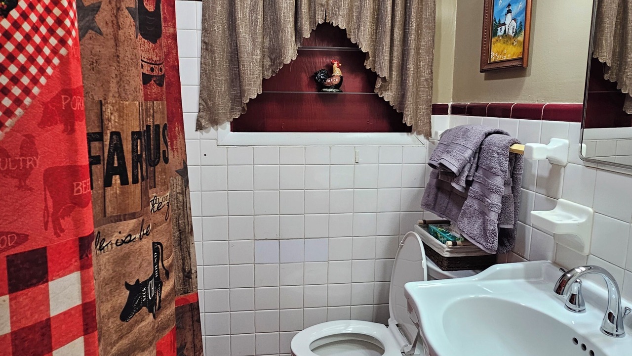 Photo of Bathroom in Mountville