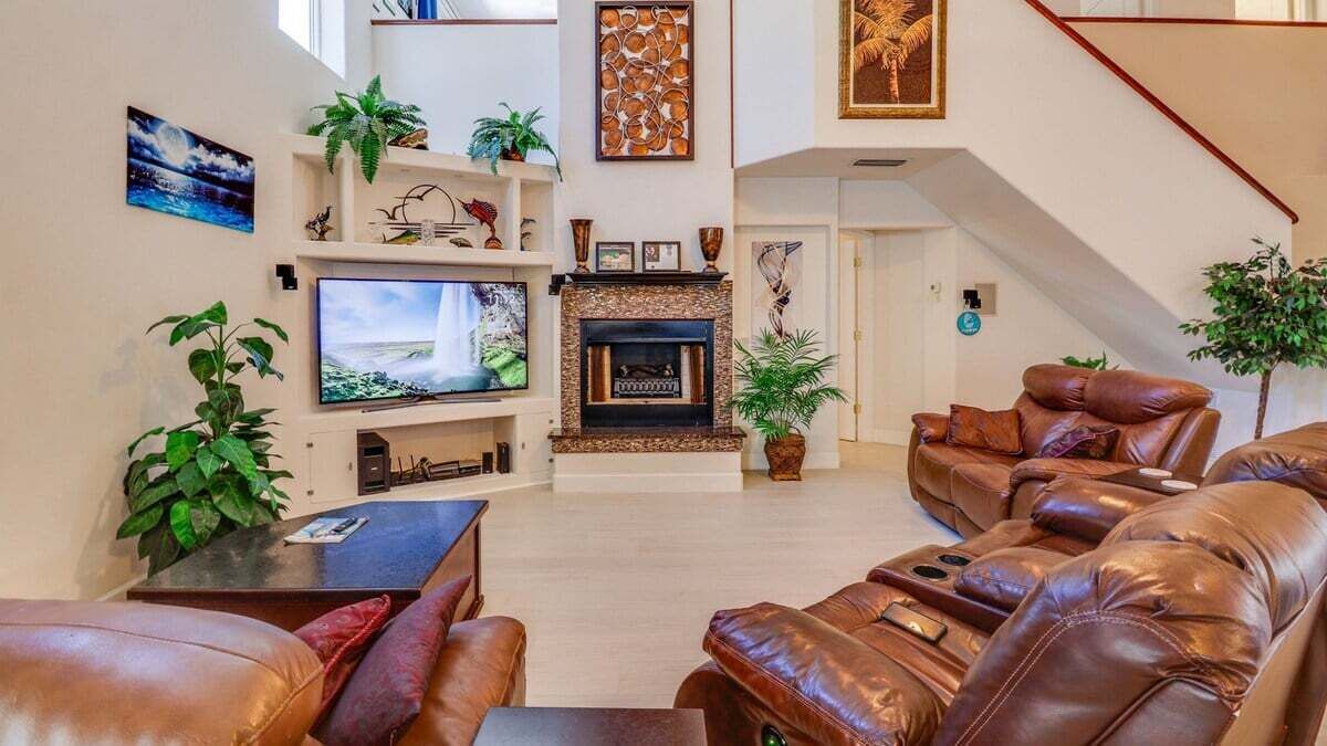 Photo of Livingroom in Historic District