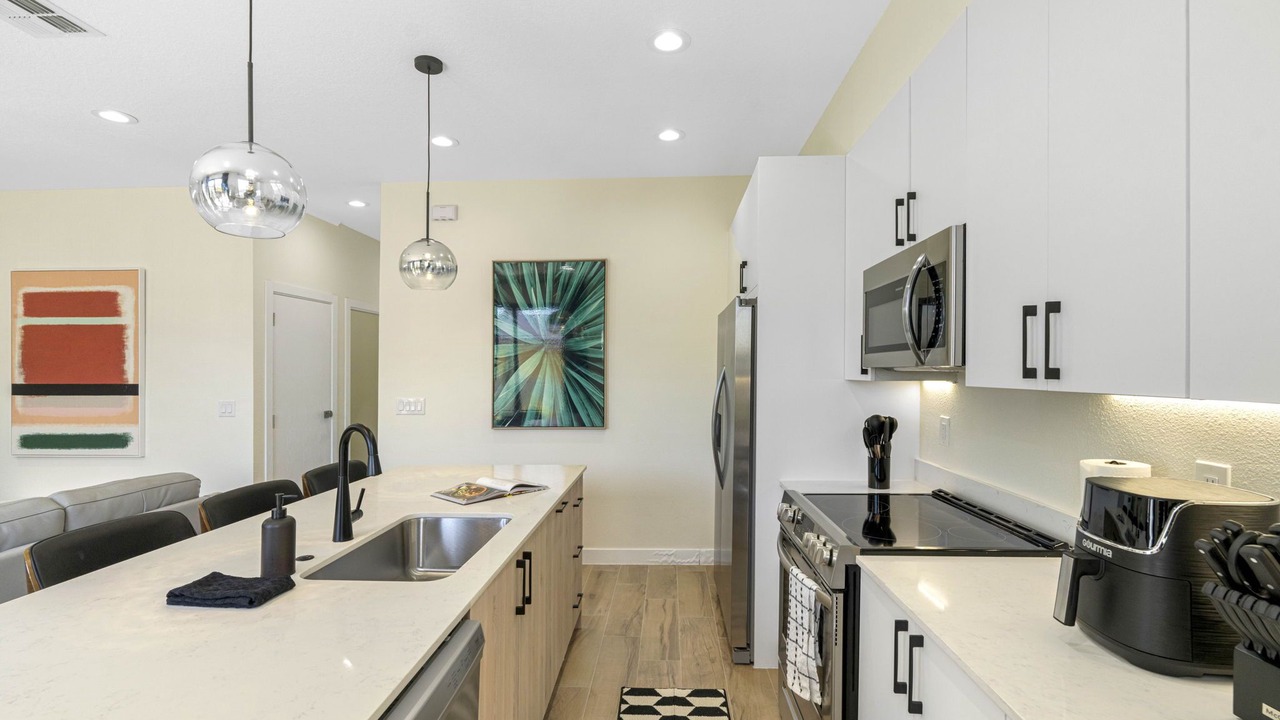 Photo of Kitchen in Pinecrest West Park