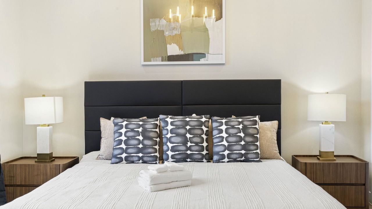 Photo of Bedroom in Pinecrest West Park