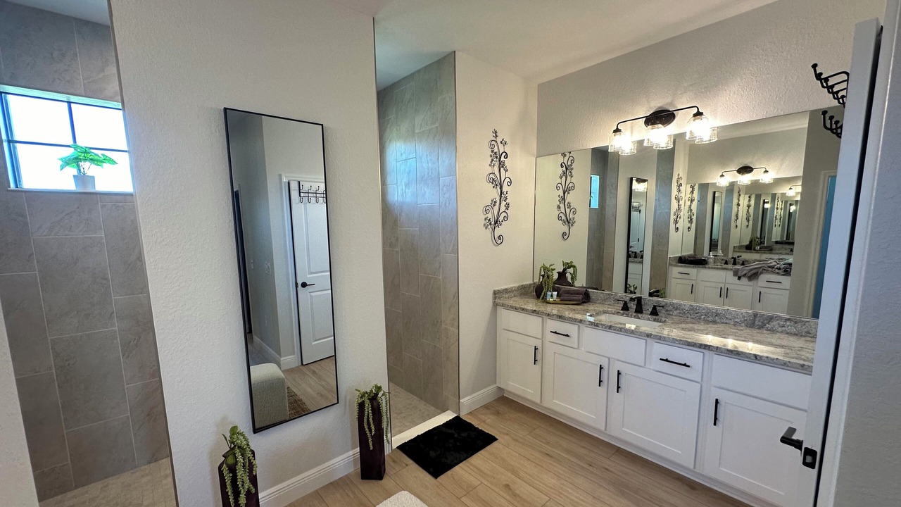 Photo of Bathroom in Pine Valley