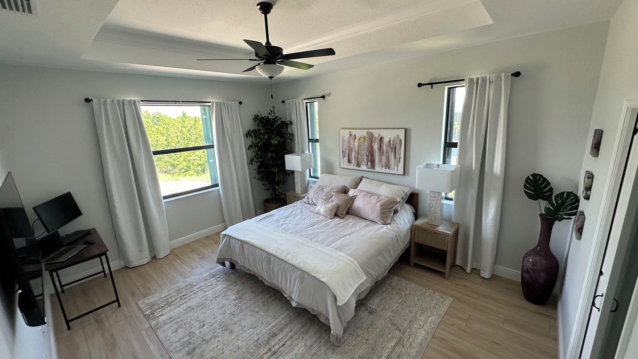 Photo of Bedroom in Pine Valley
