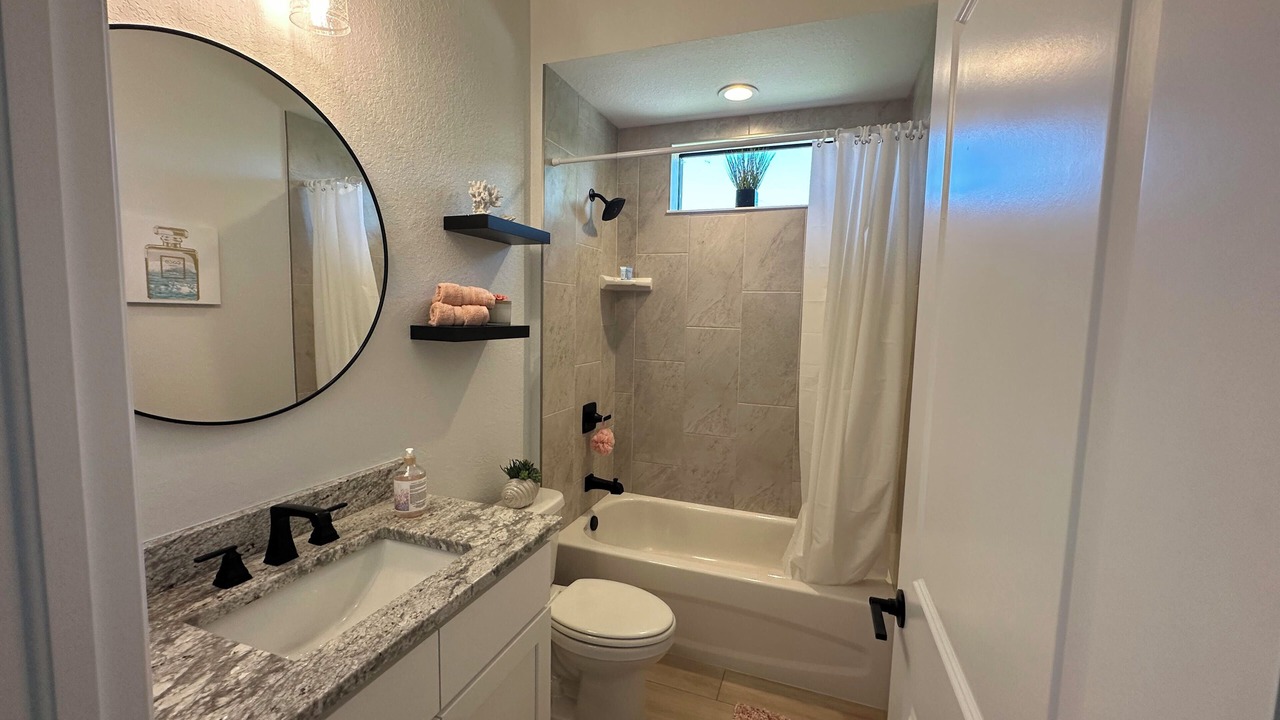 Photo of Bathroom in Pine Valley