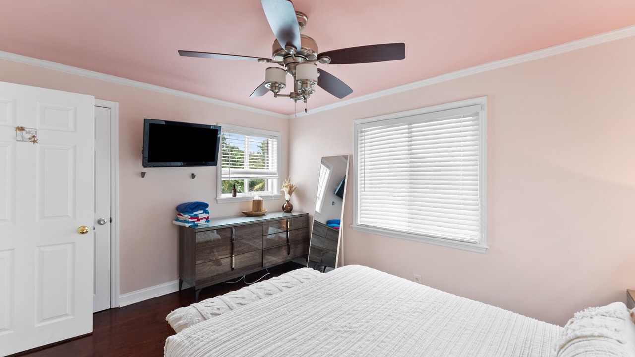 Photo of Bedroom in Parker Ridge