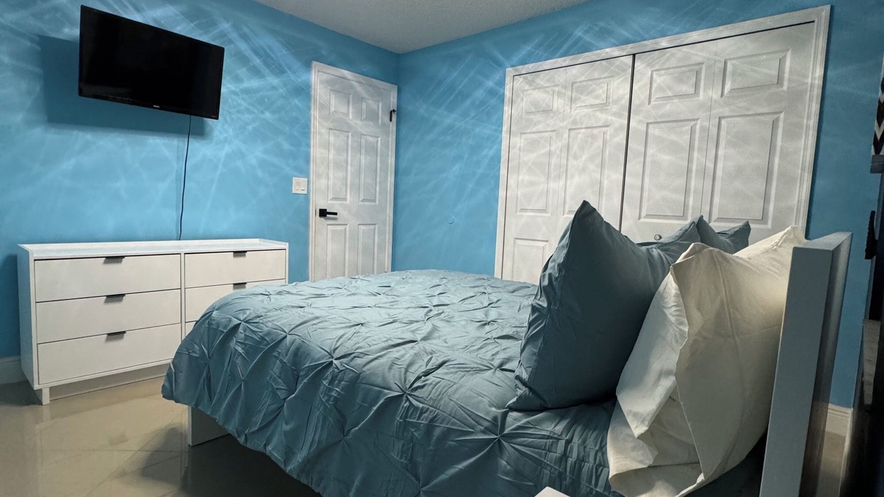 Photo of Bedroom in Seffner Community Alliance
