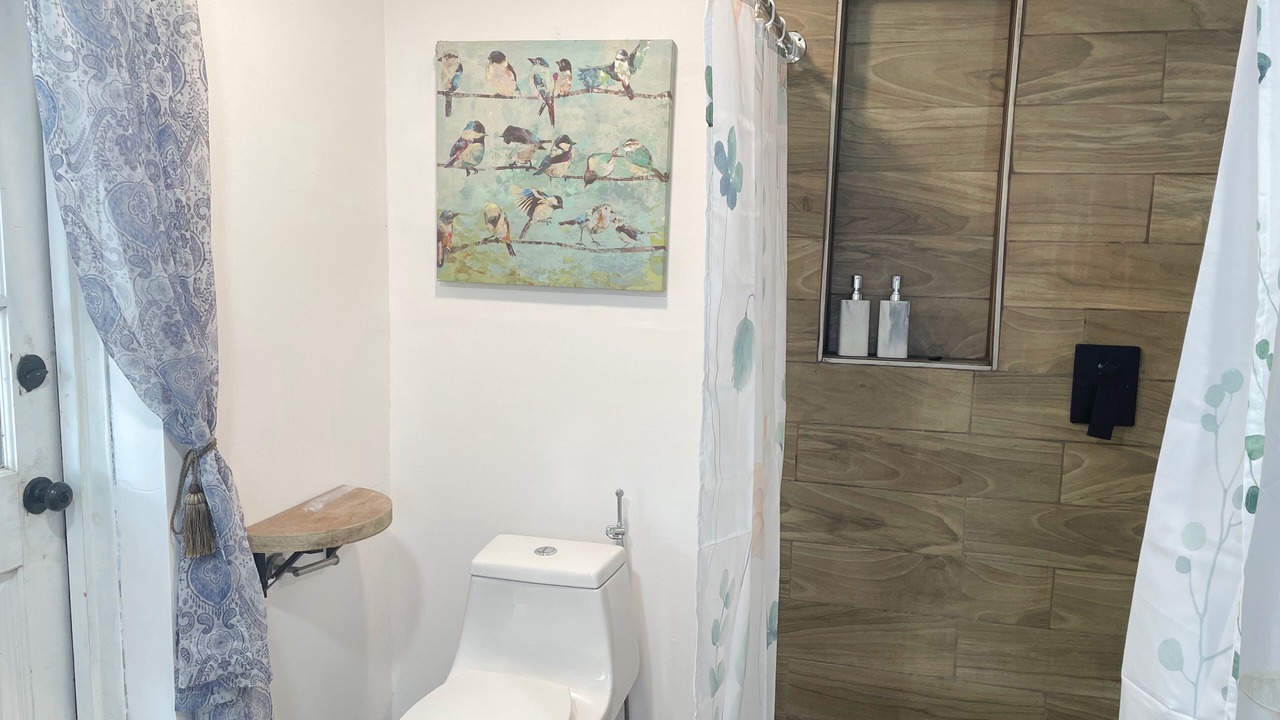 Photo of Bathroom in Survey Creek