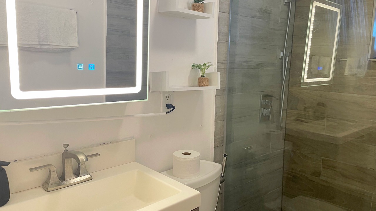 Photo of Bathroom in Survey Creek