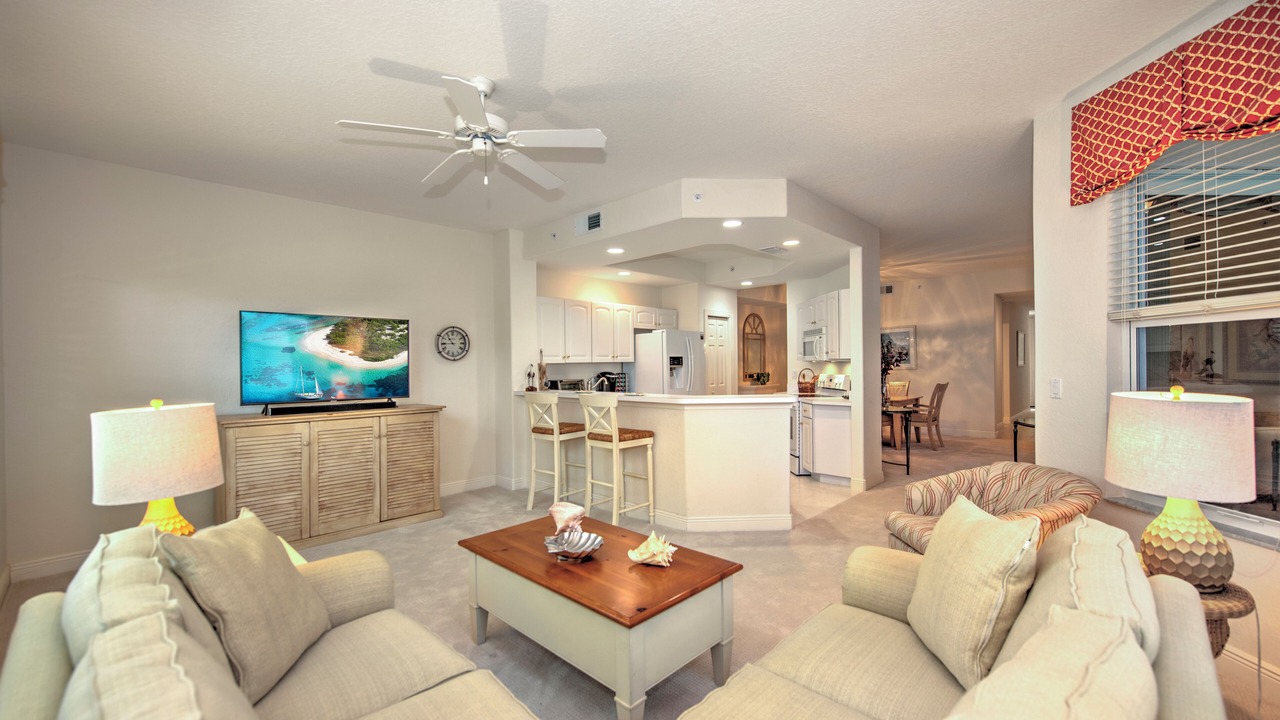 Photo of Livingroom in Whisper Trace