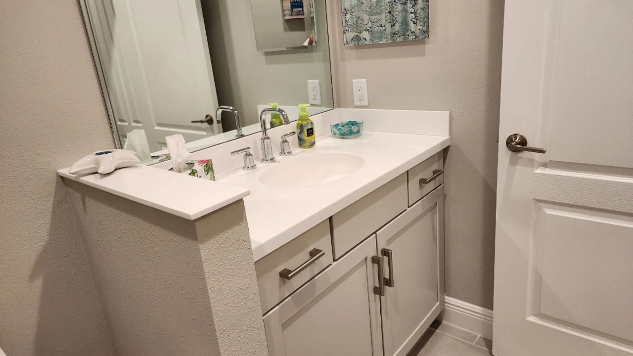 Photo of Bathroom in Parrish