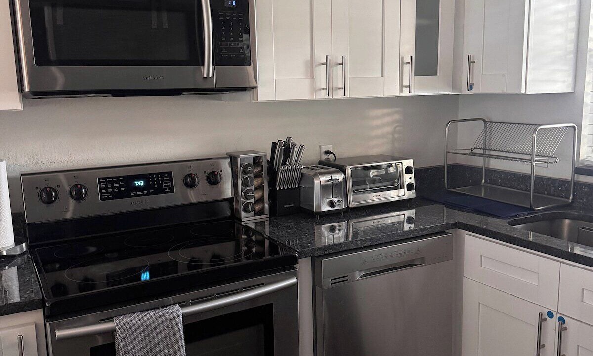 Photo of Kitchen in North Hyde Park