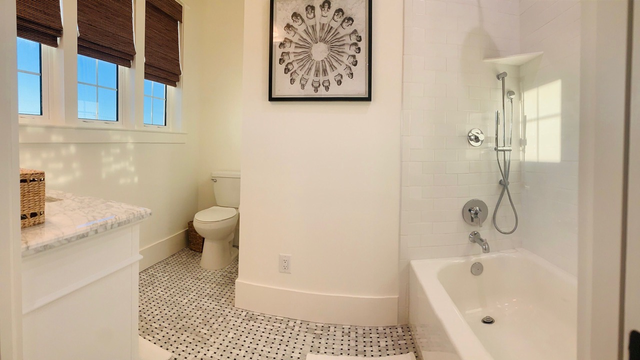 Photo of Bathroom in New Smyrna Beach