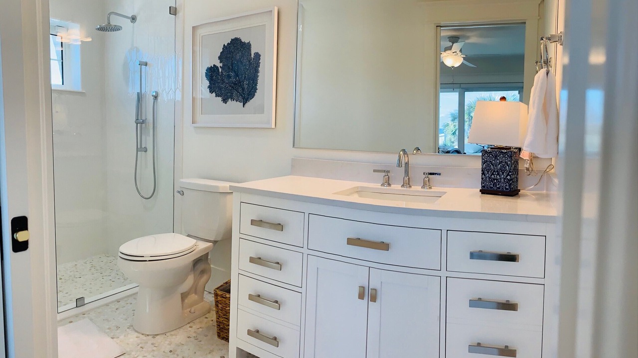 Photo of Bathroom in New Smyrna Beach
