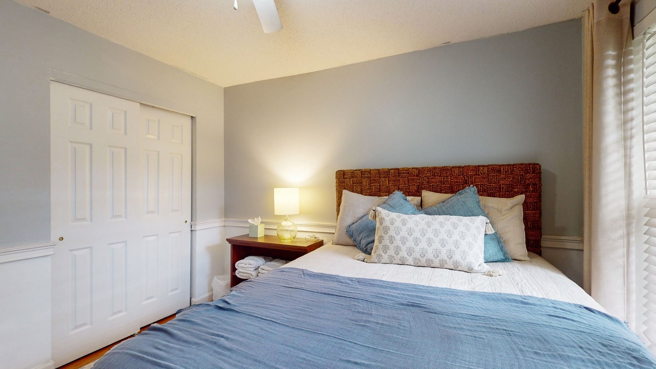 Photo of Bedroom in Palmetto Dunes