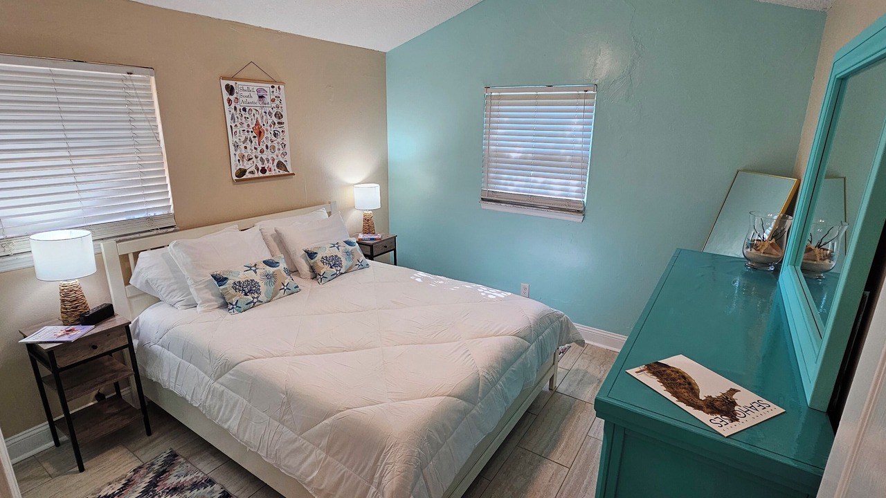 Photo of Bedroom in Atlantic Beach