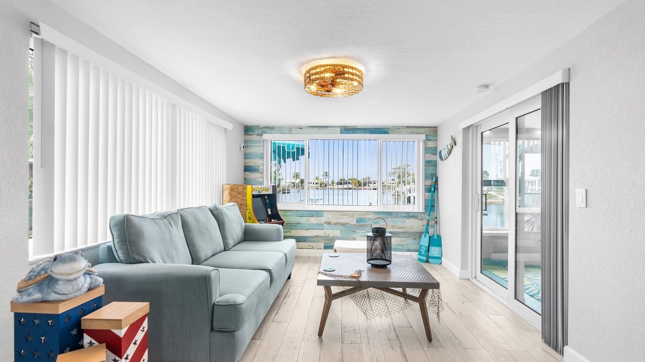 Photo of Livingroom in Port Richey