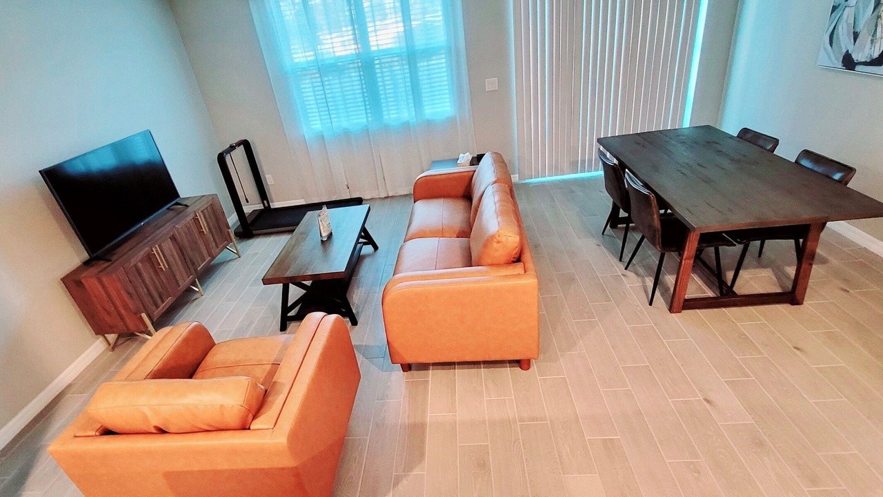 Photo of Livingroom in Laurel
