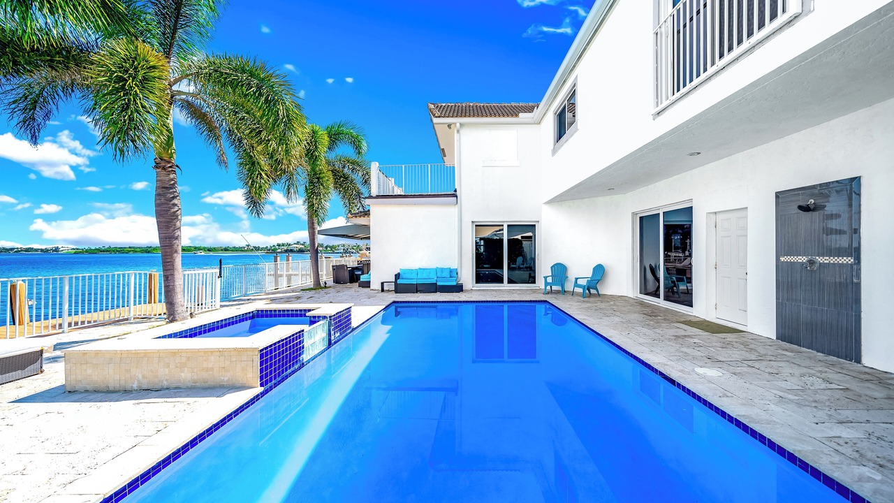 Photo of Outdoor in Boynton Beach