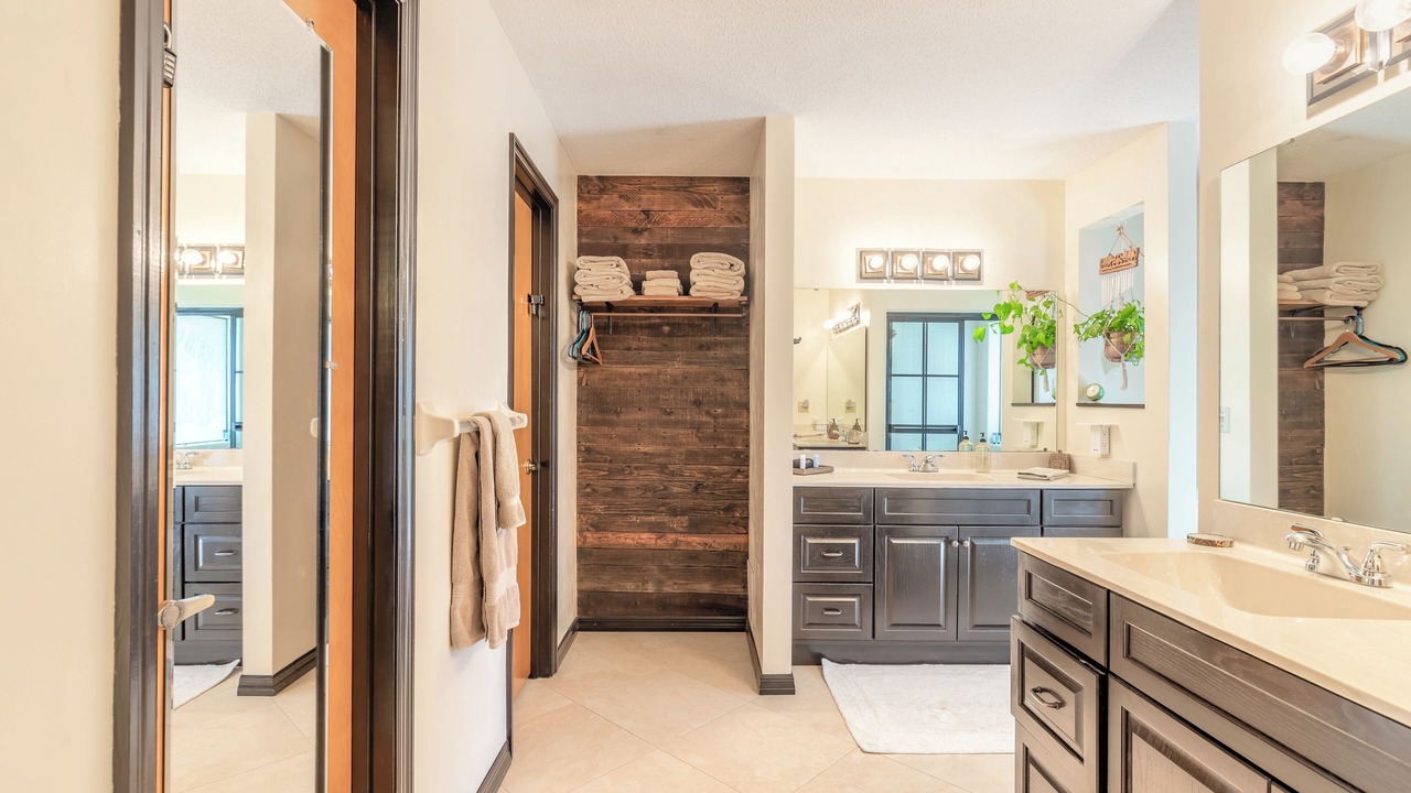 Photo of Bathroom in Samsula-Spruce Creek