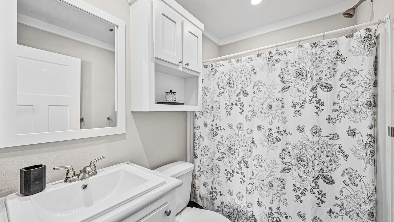 Photo of Bathroom in Zephyrhills West