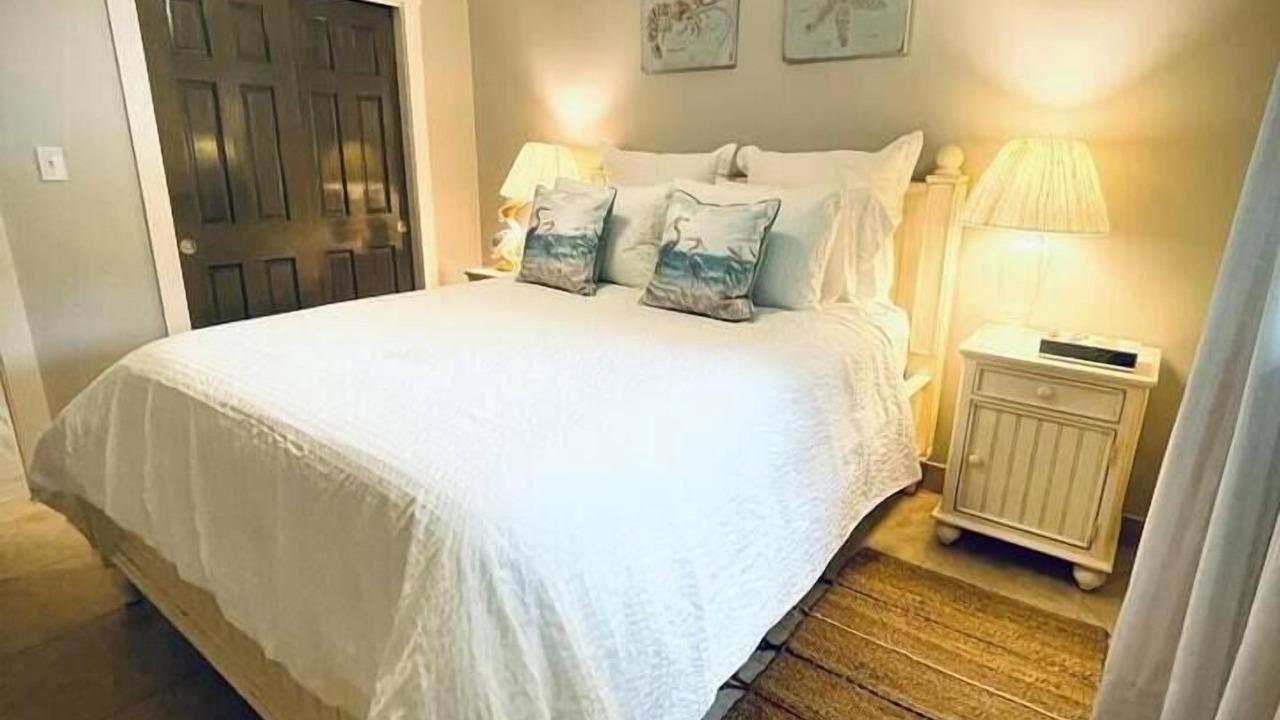 Photo of Bedroom in Harbordale