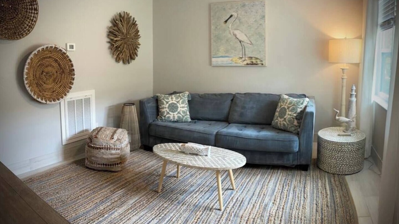 Photo of Livingroom in Harbordale