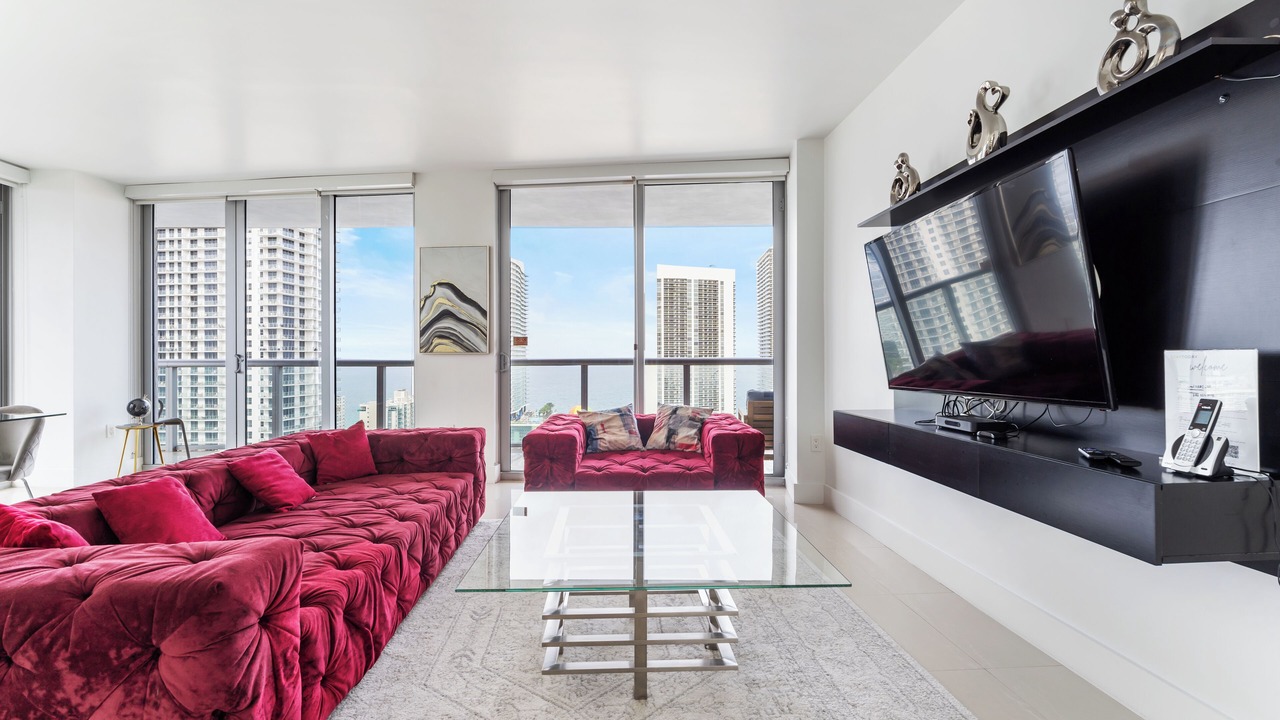 Photo of Livingroom in Hallandale Beach