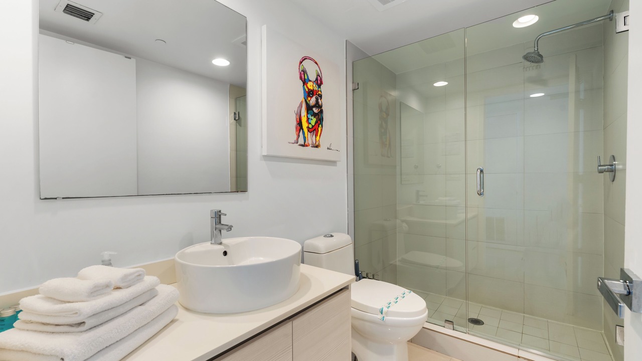 Photo of Bathroom in Hallandale Beach