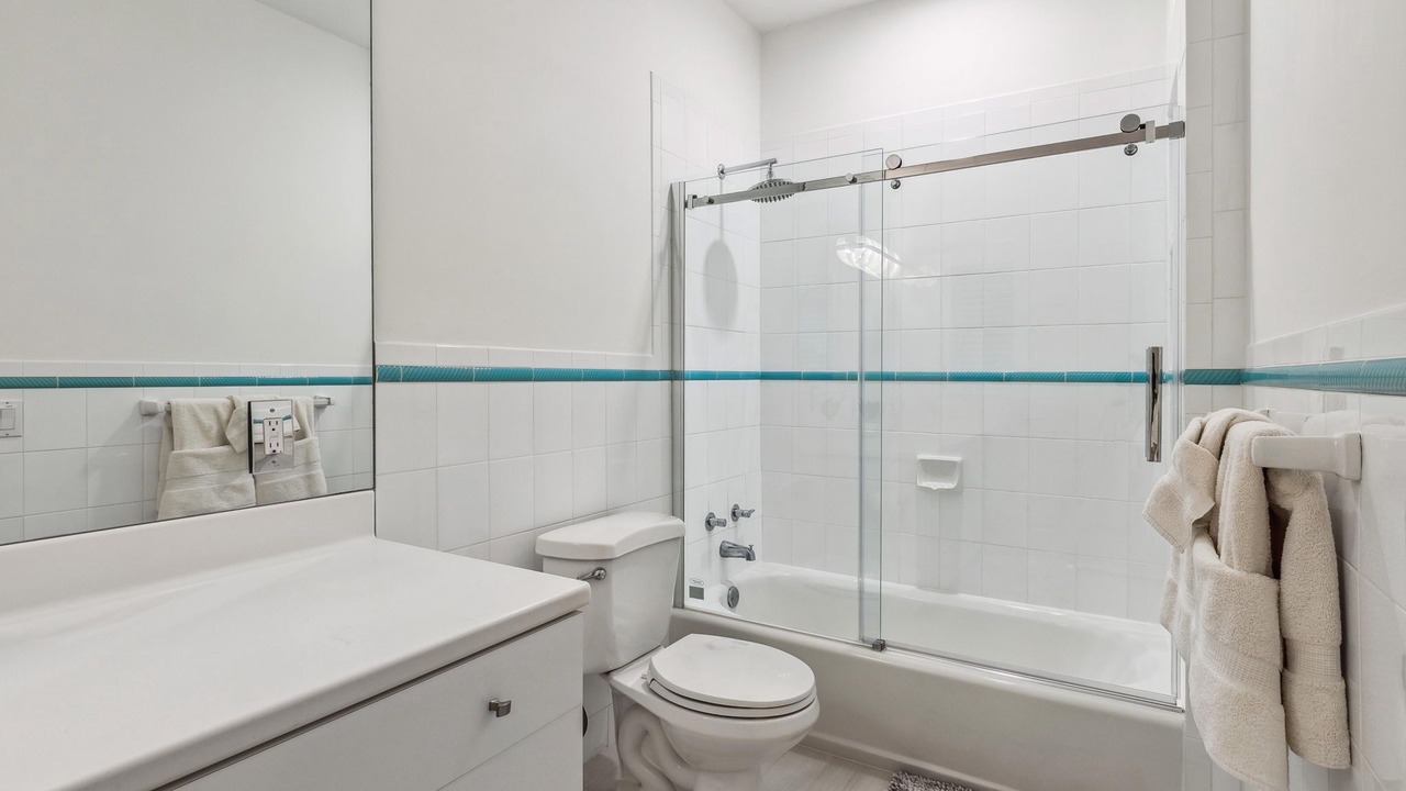 Photo of Bathroom in Birch Park Finger Streets