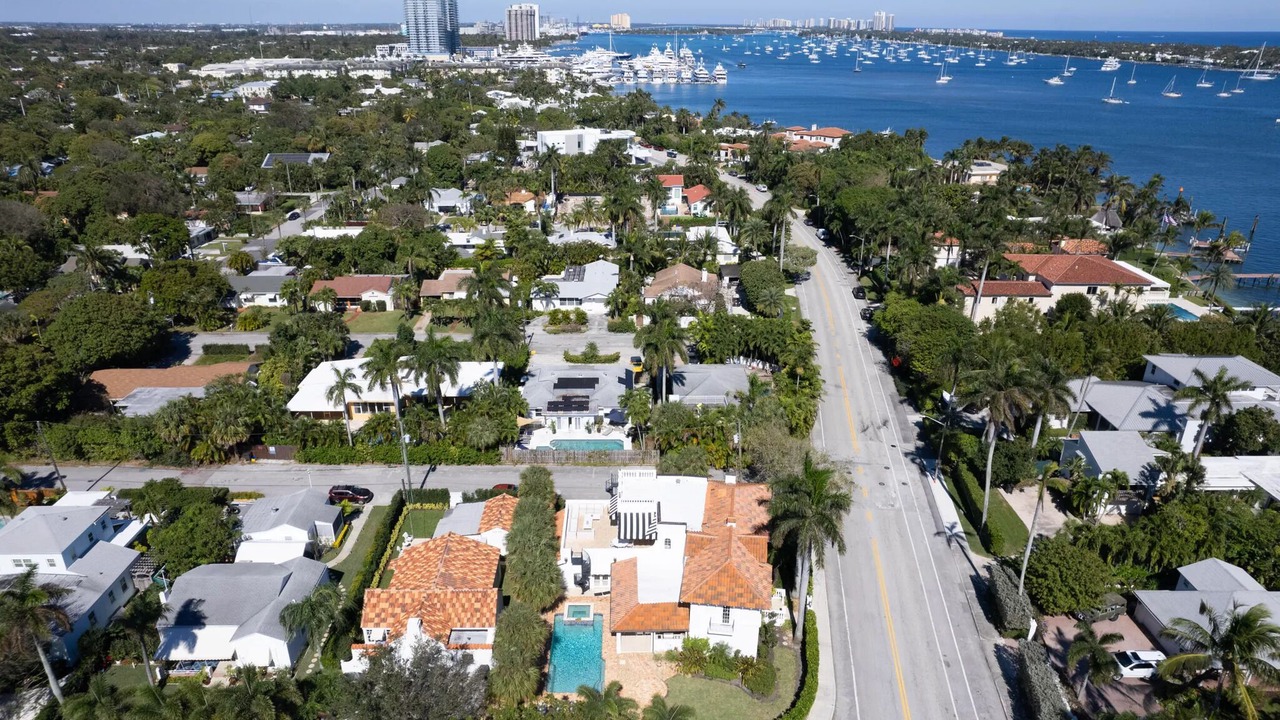 Photo of Outdoor in Palm Beach - West Palm Beach