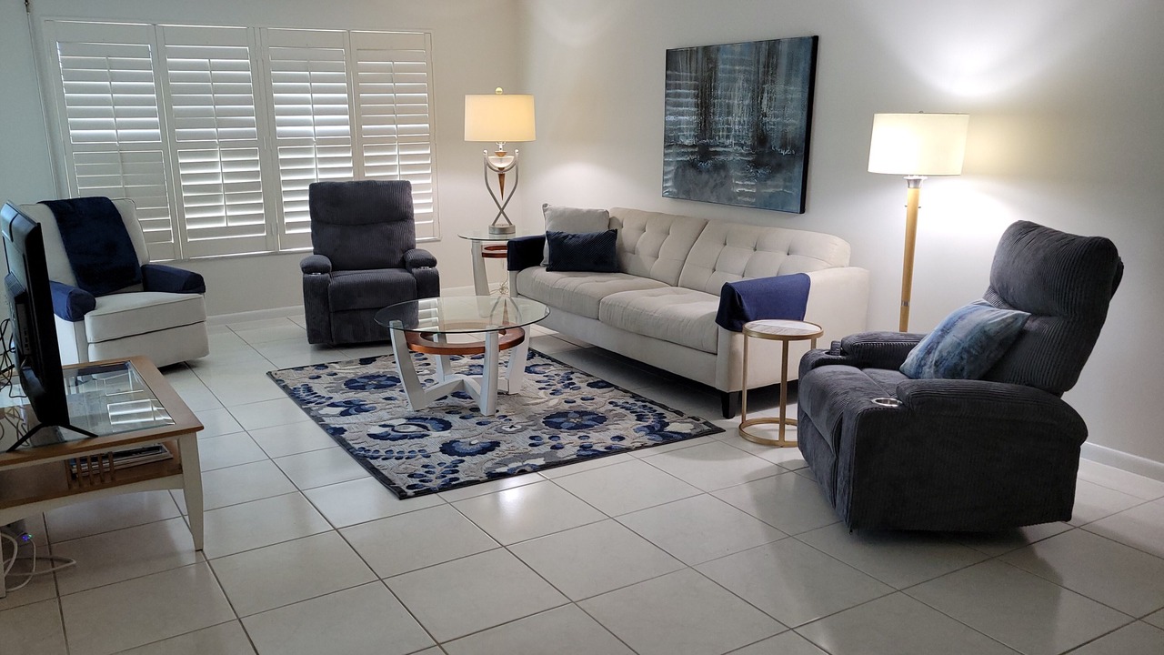 Photo of Livingroom in Park Shore